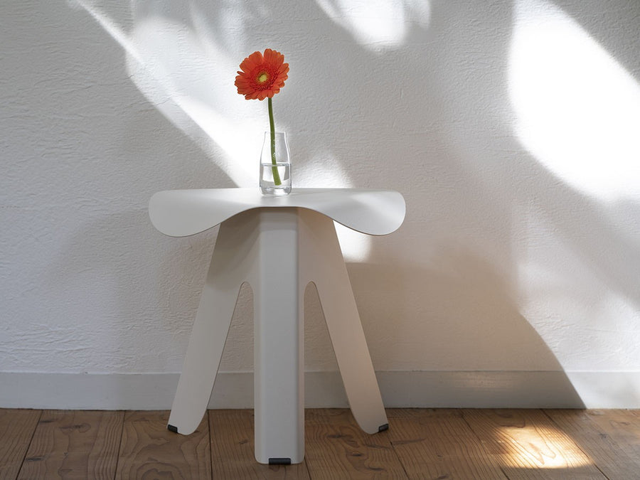 SUITE STOOL