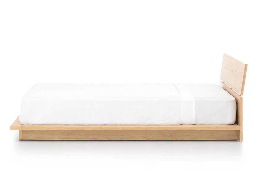 TSUBAME BED FRAME