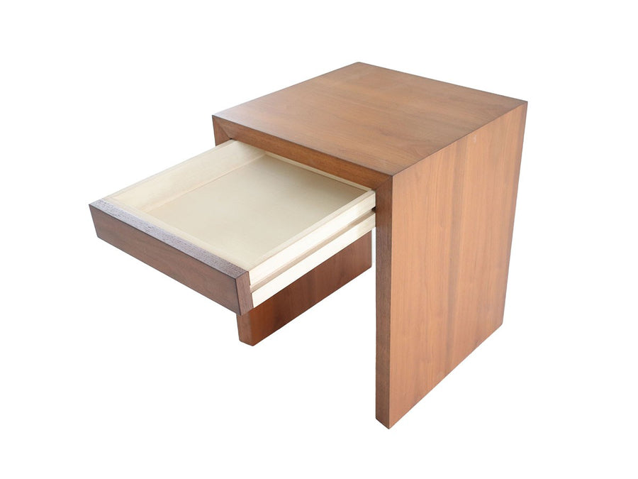 KEN NIGHT TABLE