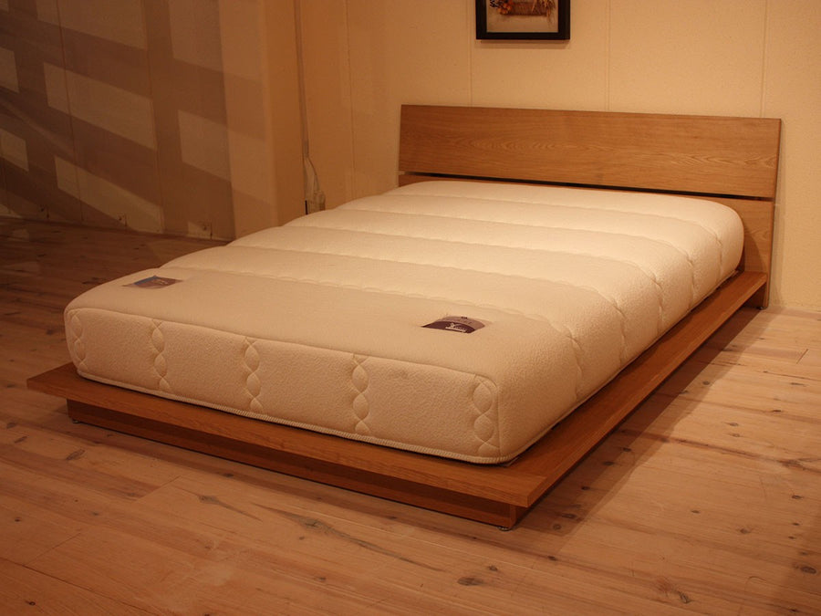 TSUBAME BED FRAME