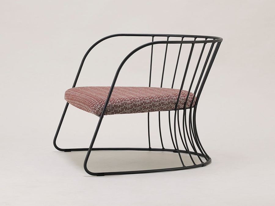 TSUZUMI LOUNGE CHAIR