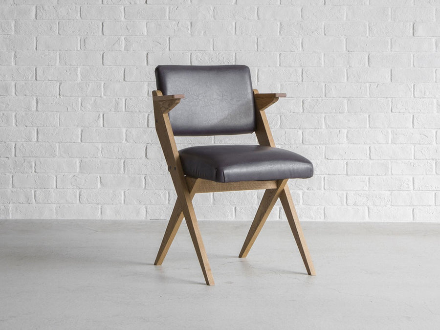 ZETT CHAIR