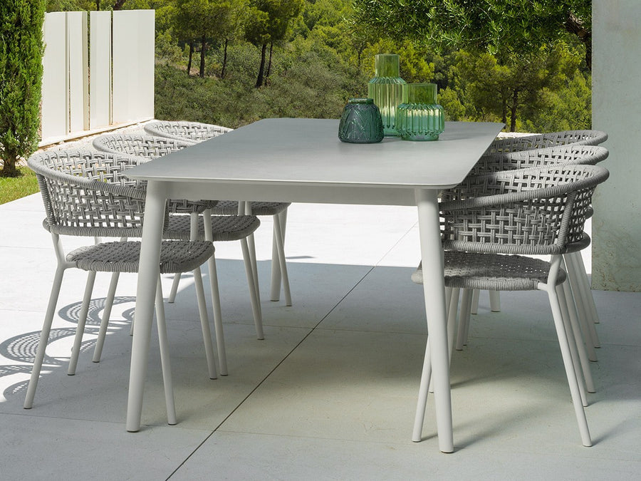 Moon Alu Dining Table