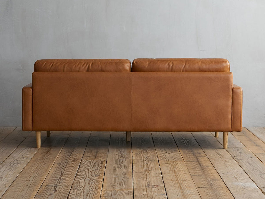 FREDA SOFA