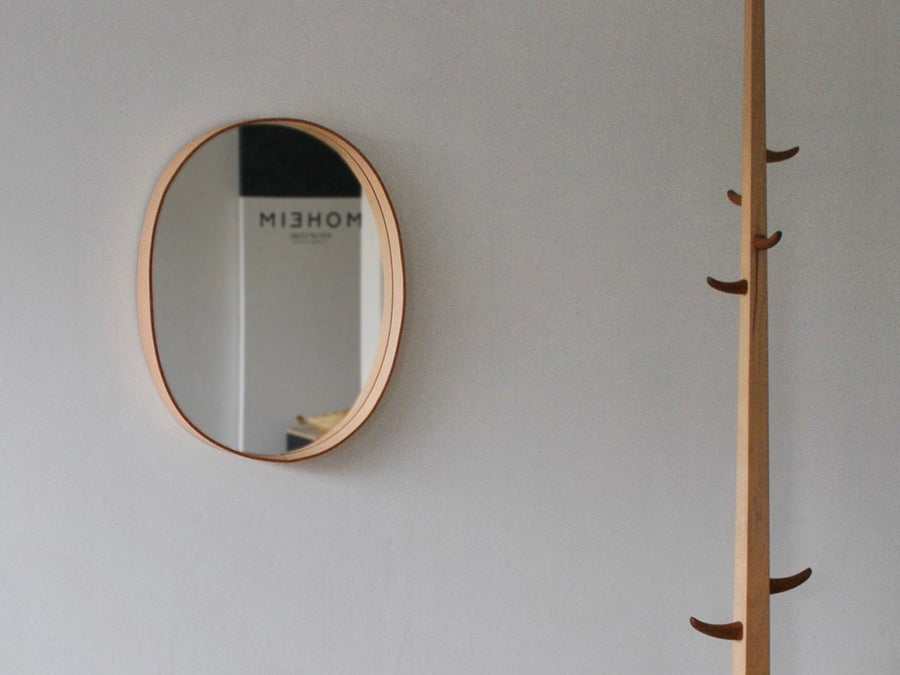 OVAL MIRROR