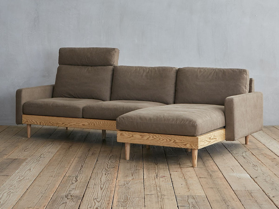 FREDA SOFA