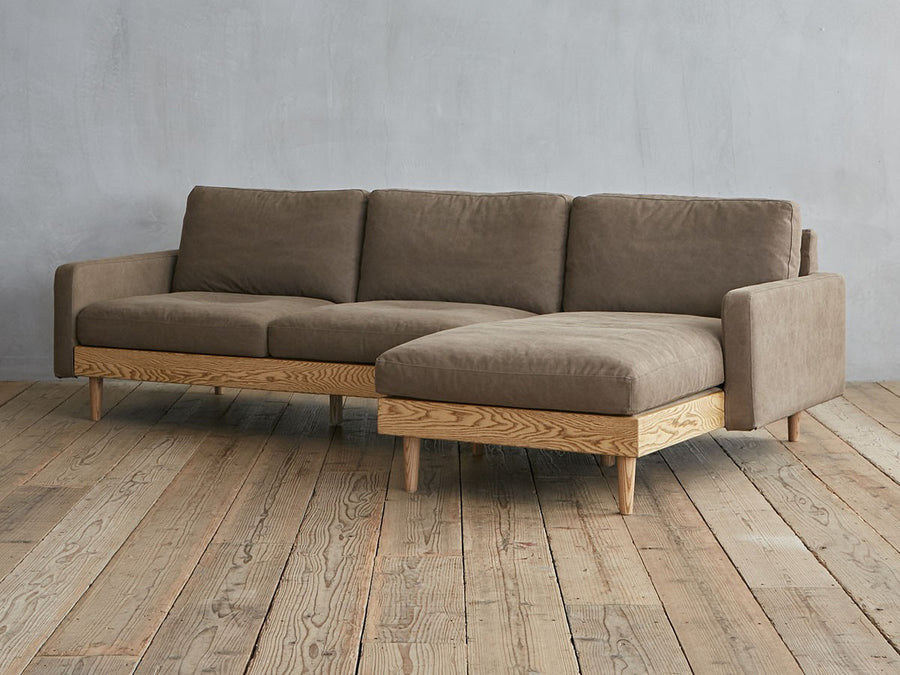 FREDA SOFA