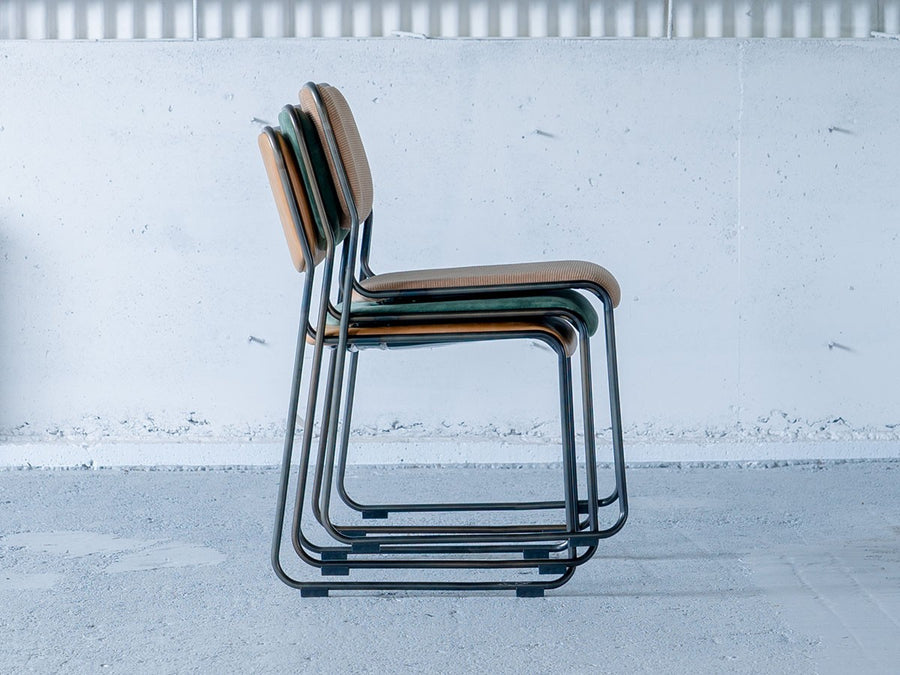 MEEL CHAIR