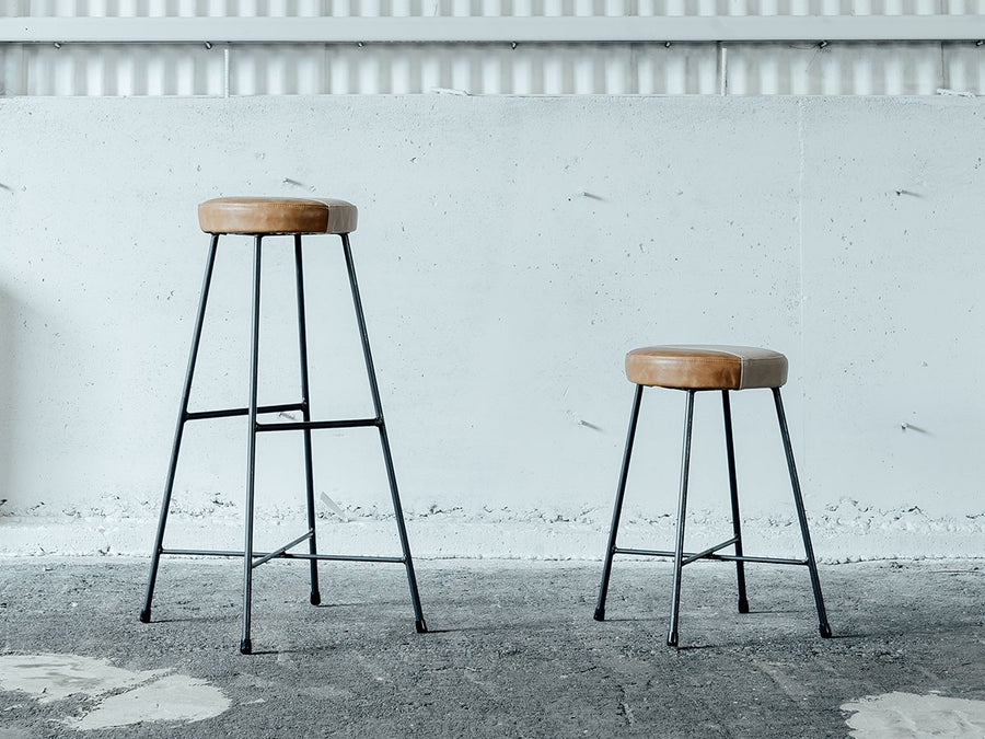 TWO TONE STOOL high