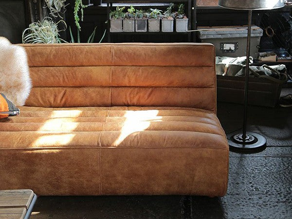 ZEPHYR SOFA