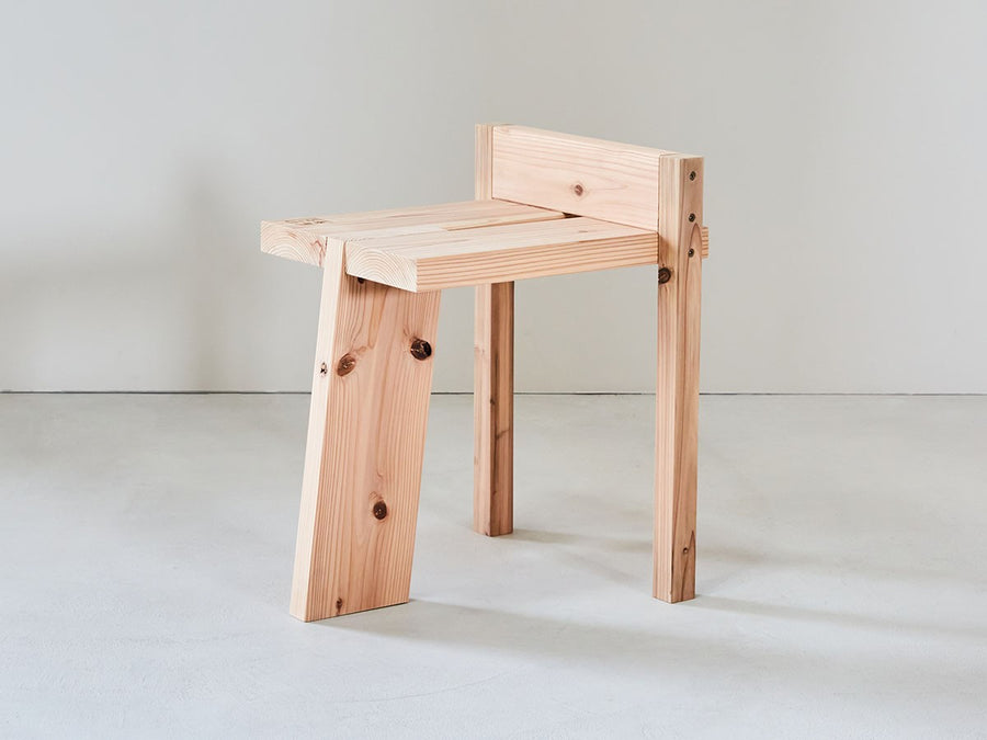 TRIPODAL STOOL