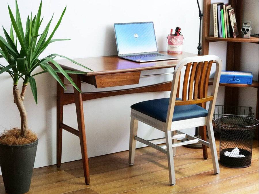 DELMAR DESK