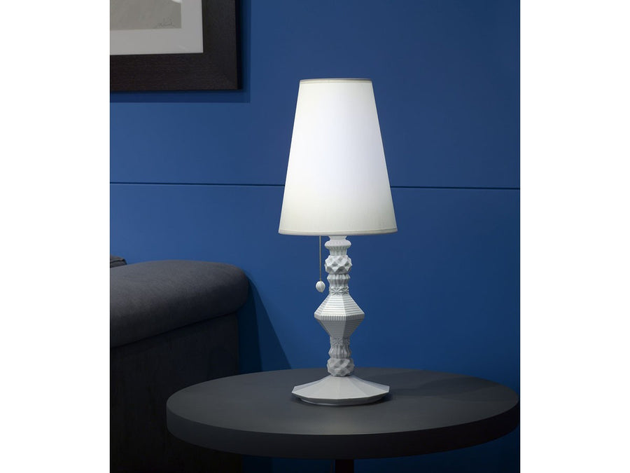 Belle de Nuit Large Lamp