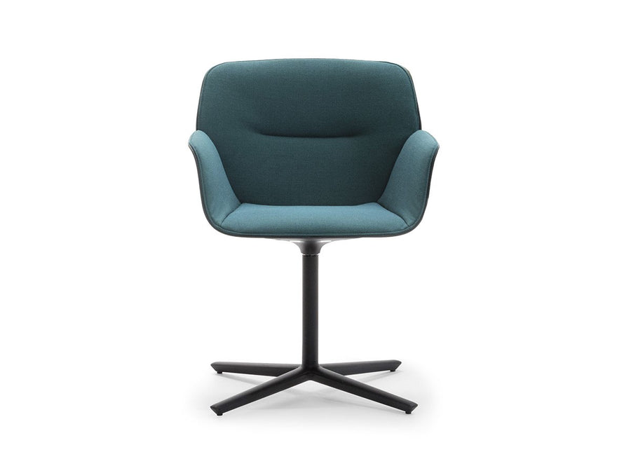 Nuez Armchair Upholstered Shell Pad