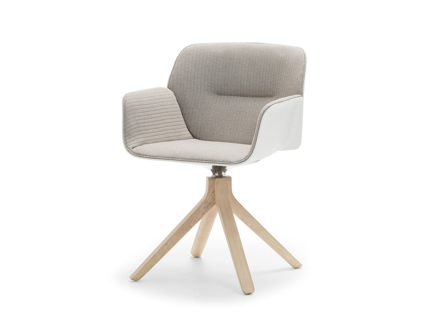 Nuez Armchair Upholstered Shell Pad