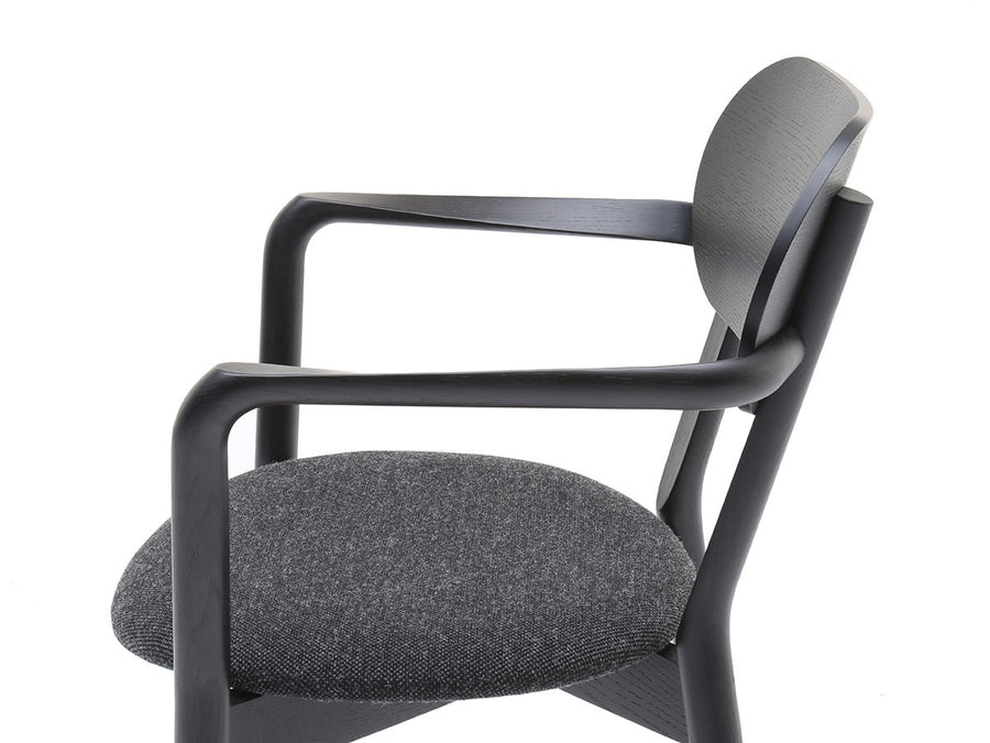 CASTOR ARMCHAIR PLUS PAD