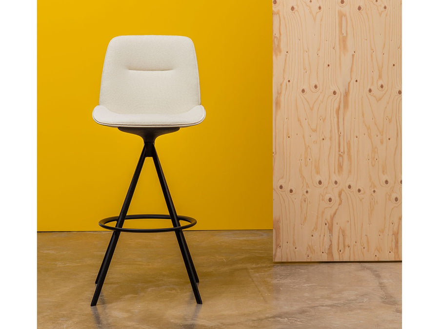 Nuez Barstool Upholstered Shell Pad