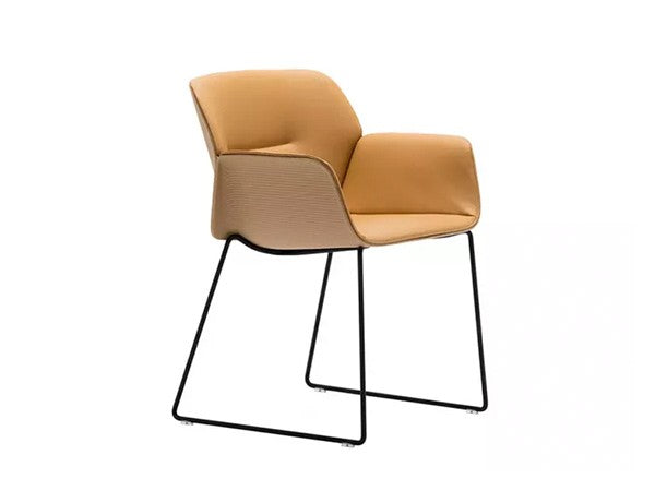 Nuez Armchair Upholstered Shell Pad