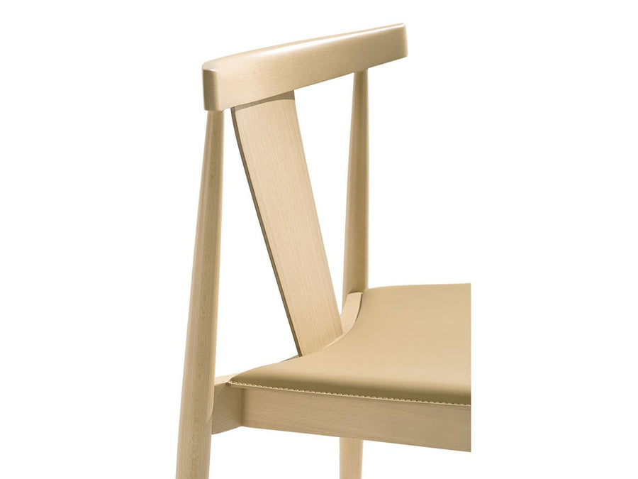 Smile Stackable Chair