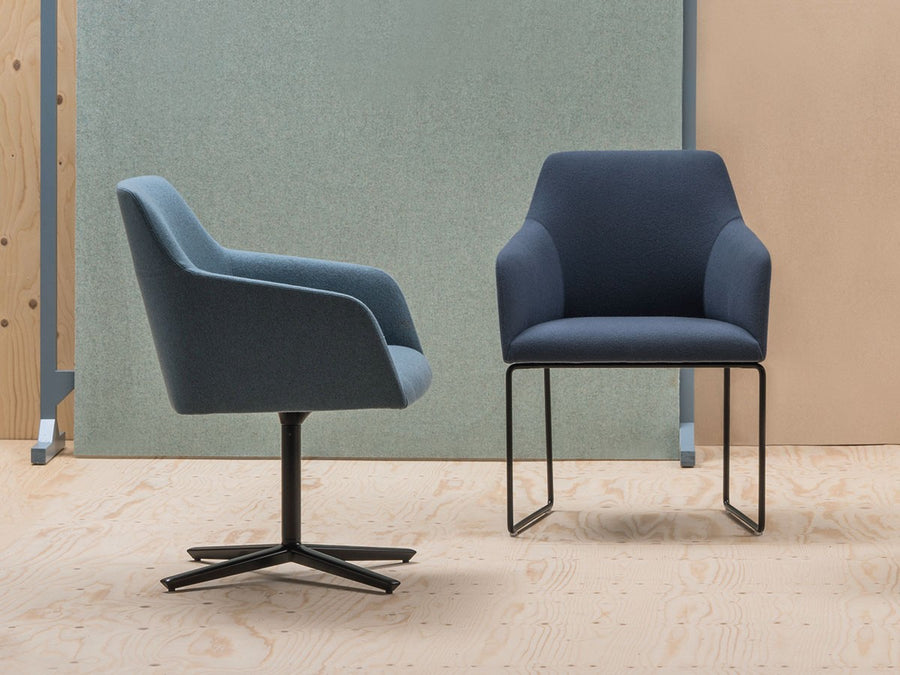 Alya Armchair