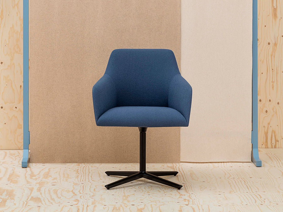 Alya Armchair