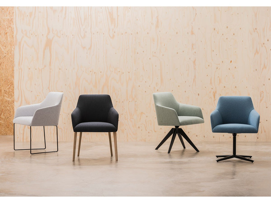 Alya Armchair