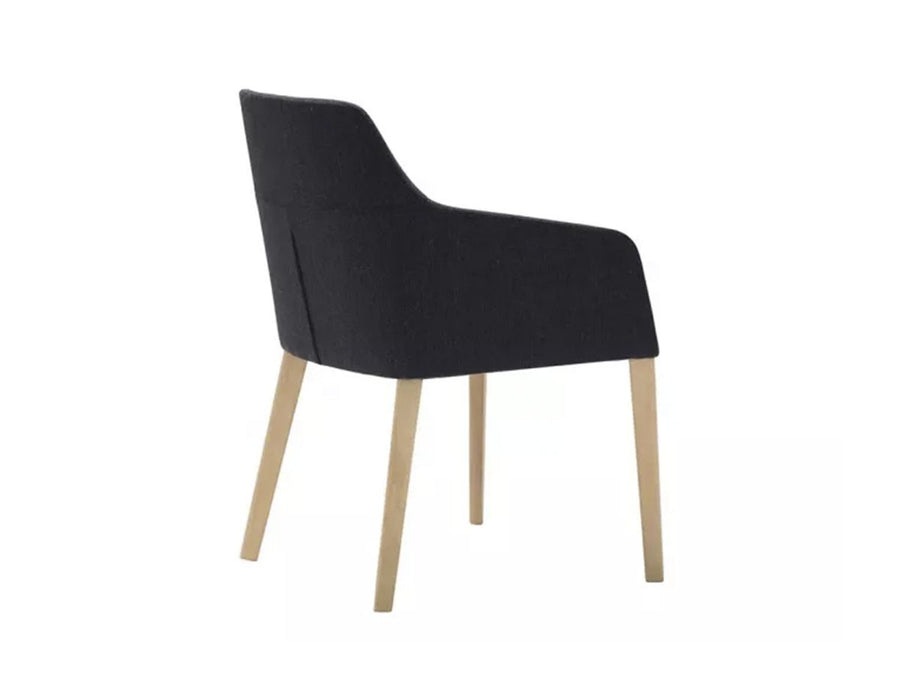 Alya Armchair