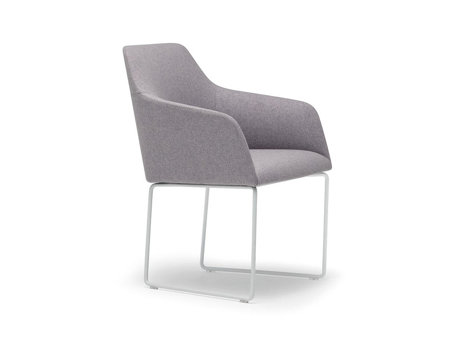 Alya Armchair