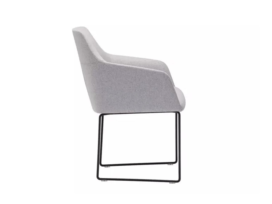 Alya Armchair