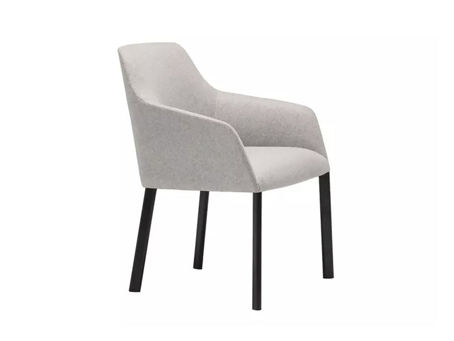 Alya Armchair