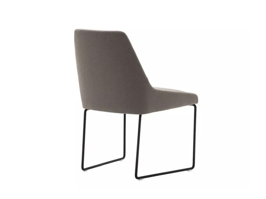 Alya Chair