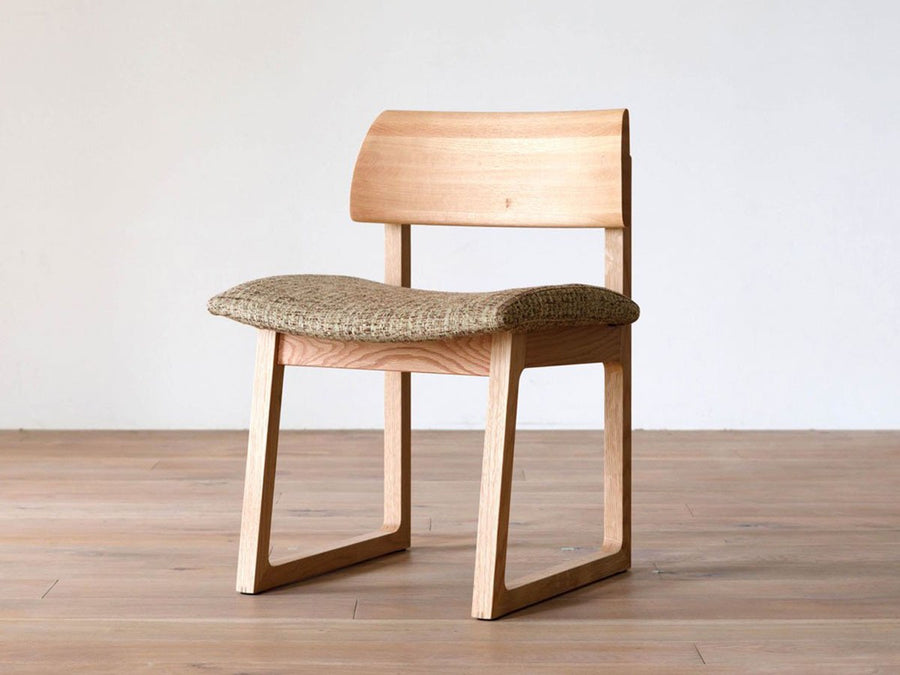 ELEVATO Side Chair