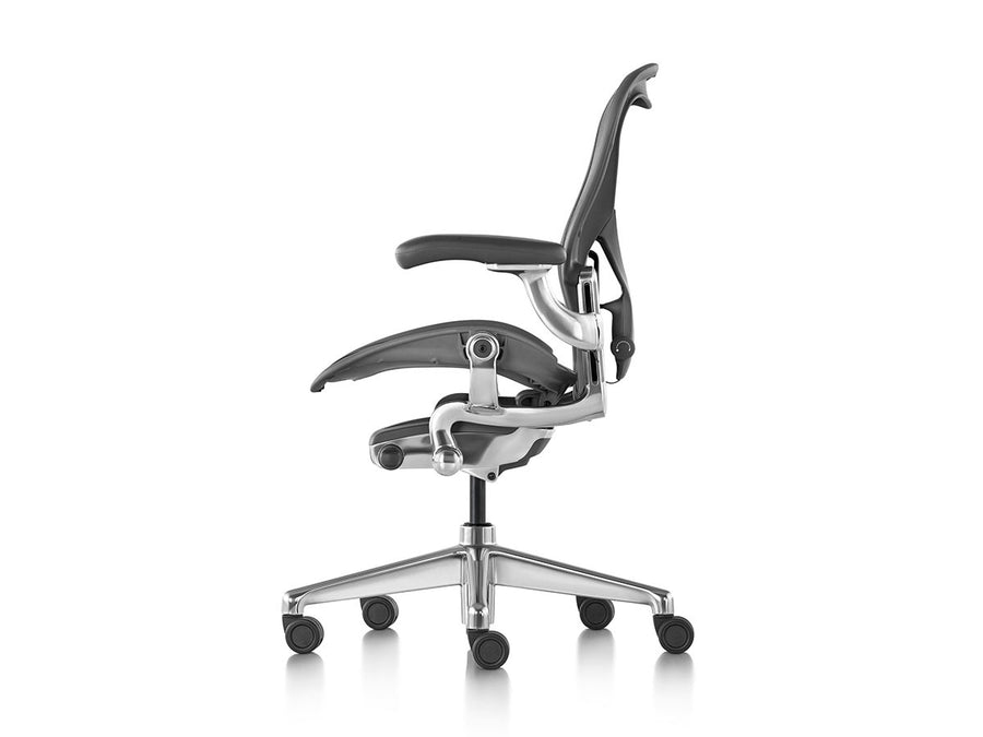 Aeron Chair Remastered Aサイズ（スモールサイズ）