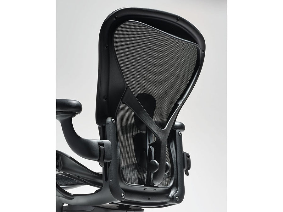 Aeron Chair Remastered Aサイズ（スモールサイズ）