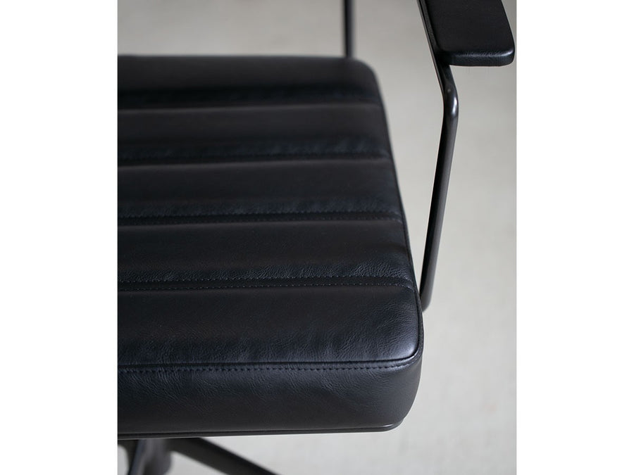 COX DESK CHAIR