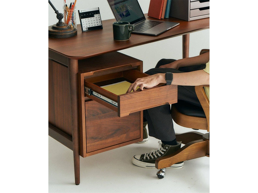 BROOKS DESK