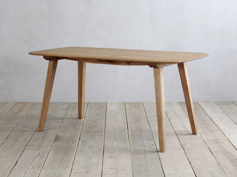 DECKE DINING TABLE