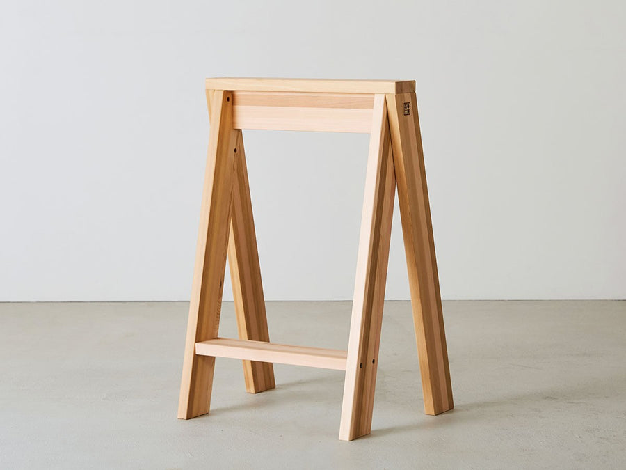 AA HIGH STOOL