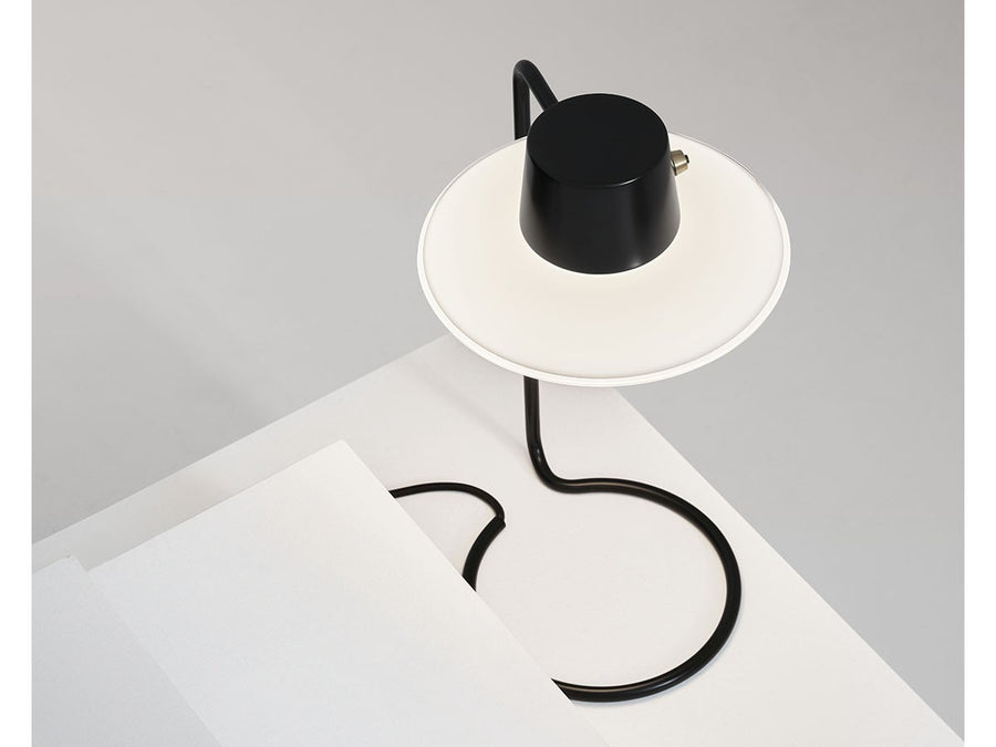 AJ Oxford Table Lamp