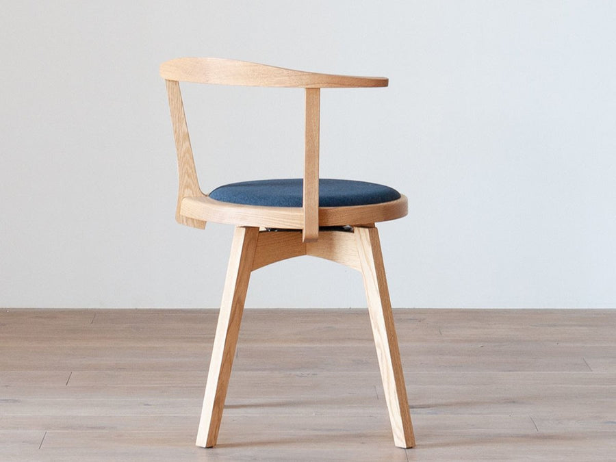 AGILE Round Chair