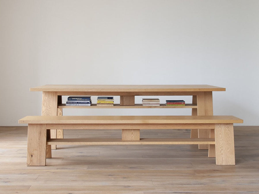 SOLIDO Dining Table