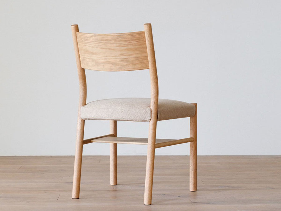 TIPO Shelf Side Chair