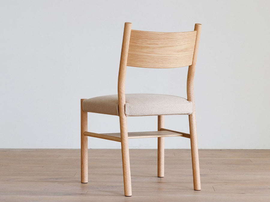 TIPO Shelf Side Chair