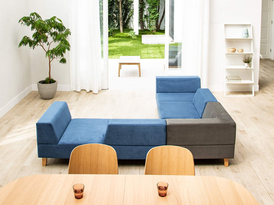 PIVO ONE ARM SOFA