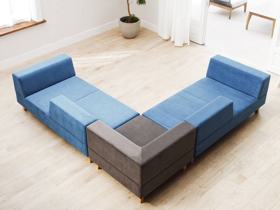 PIVO ONE ARM SOFA