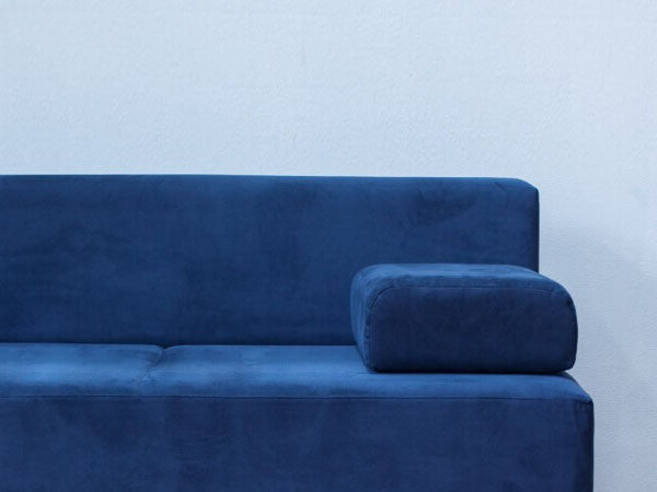 PIVO ONE ARM SOFA