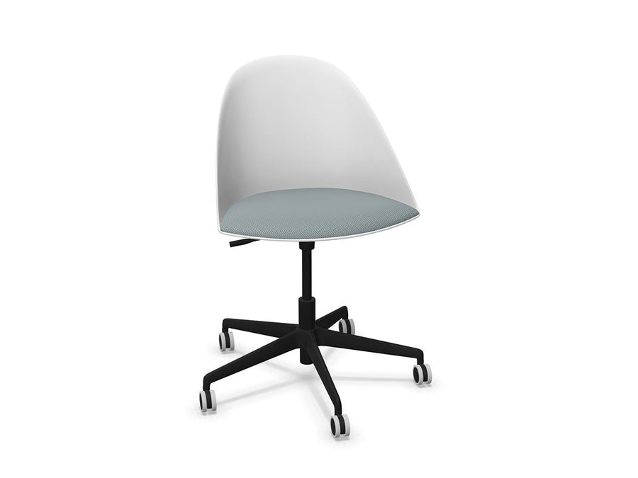 Cila Go Chair