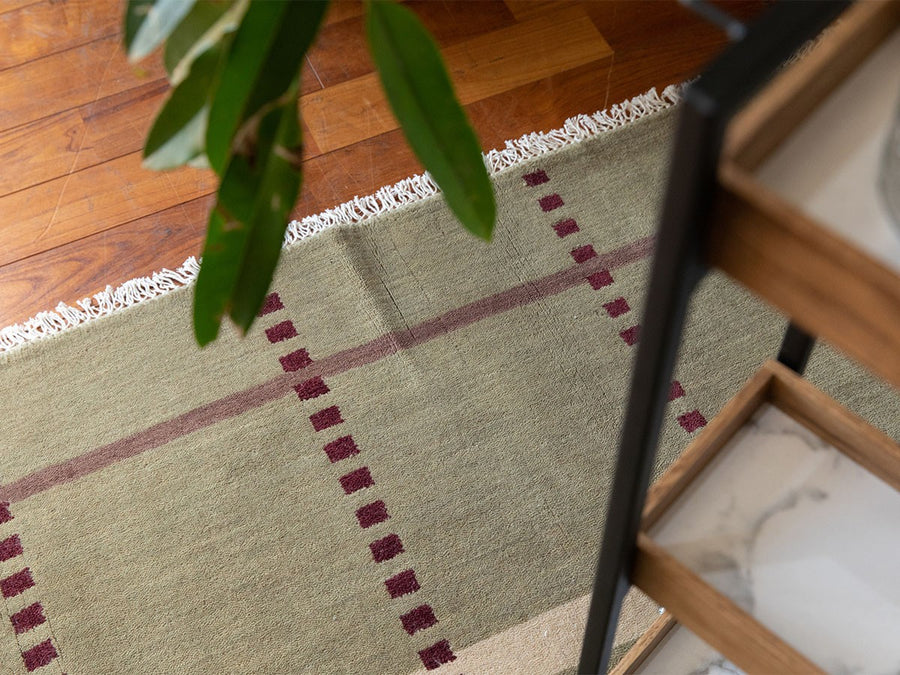 pell wool rug nau