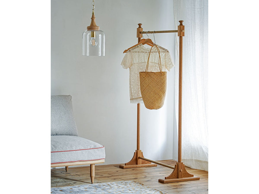 LIEN COAT HANGER RACK