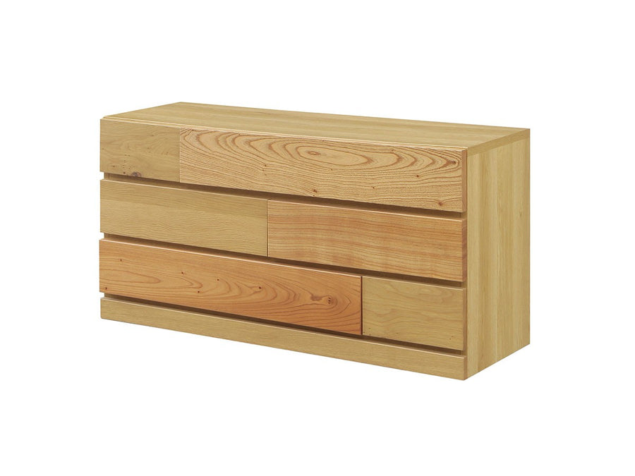 LIVING CHEST